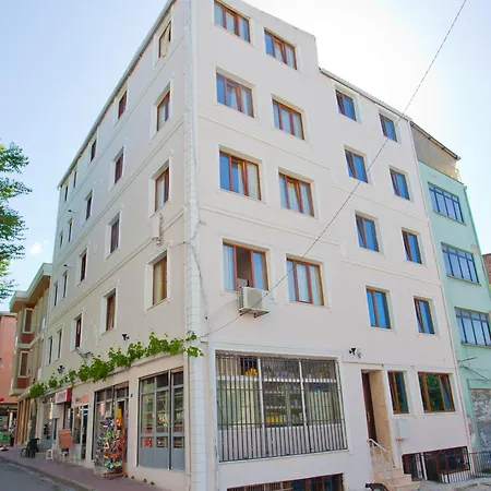 Birlik Apartahotel 3*