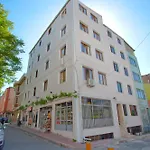 Aparthotel Birlik 3*