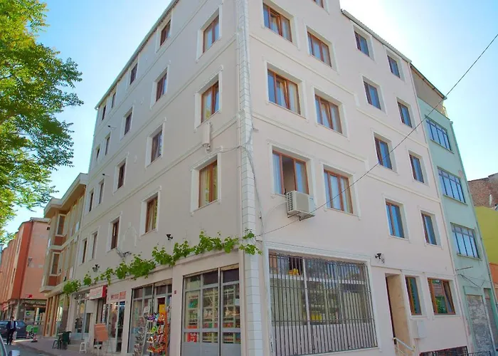 Aparthotel Birlik 3*