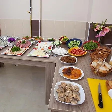 Birlik Κωνσταντινούπολη